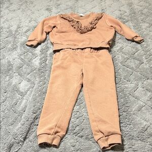 H&M Kids Beige Ruffle Sweatshirt and Jogger Set